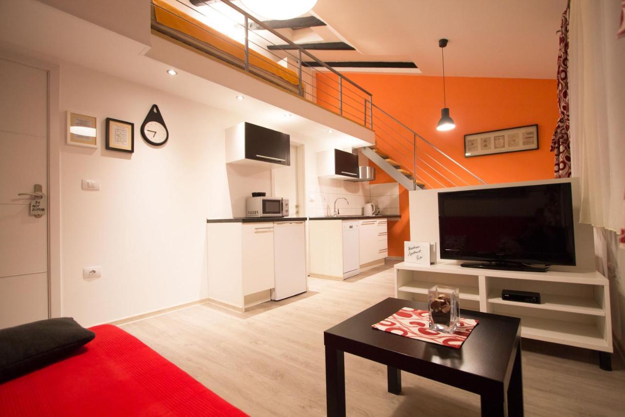 Downtown Apartments Pula Dış mekan fotoğraf