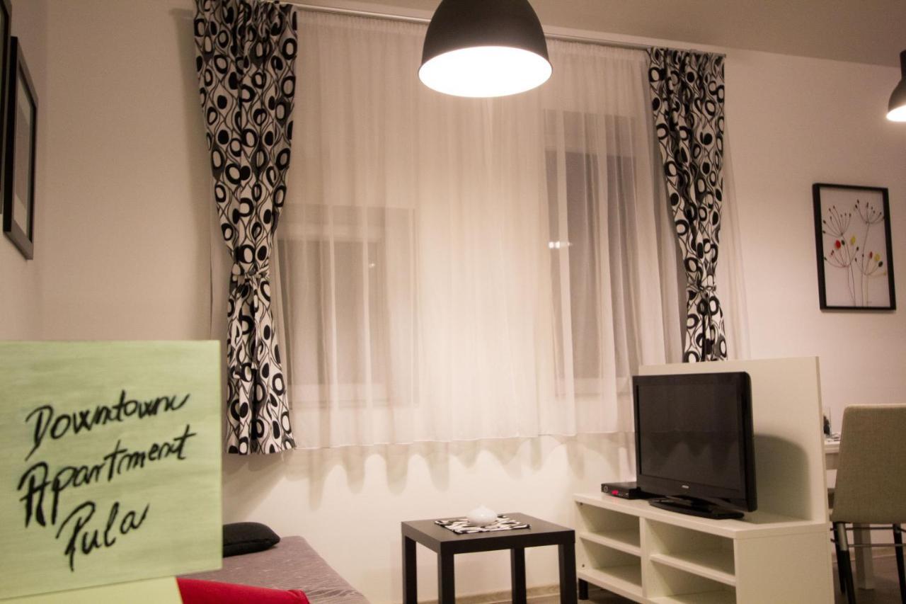 Downtown Apartments Pula Dış mekan fotoğraf