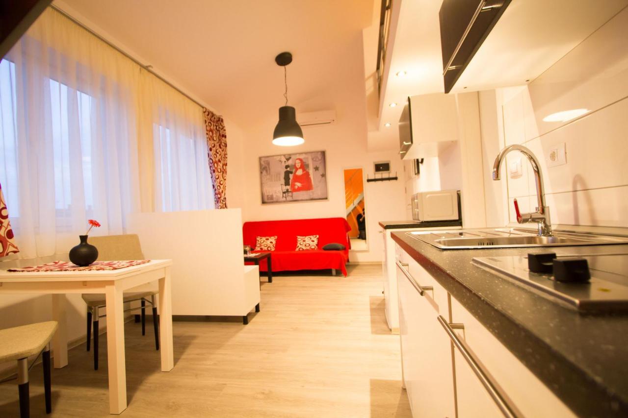Downtown Apartments Pula Dış mekan fotoğraf