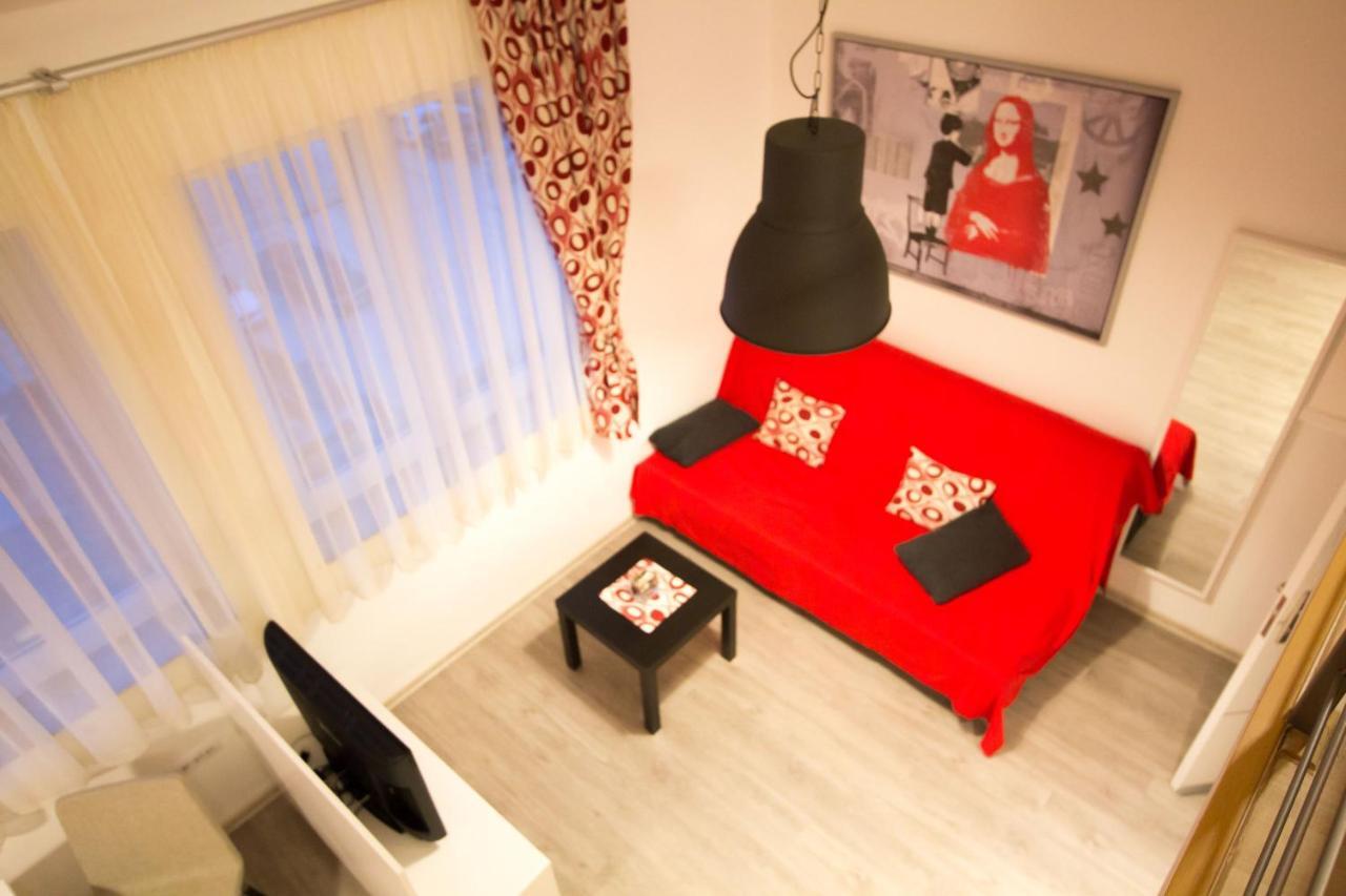 Downtown Apartments Pula Dış mekan fotoğraf